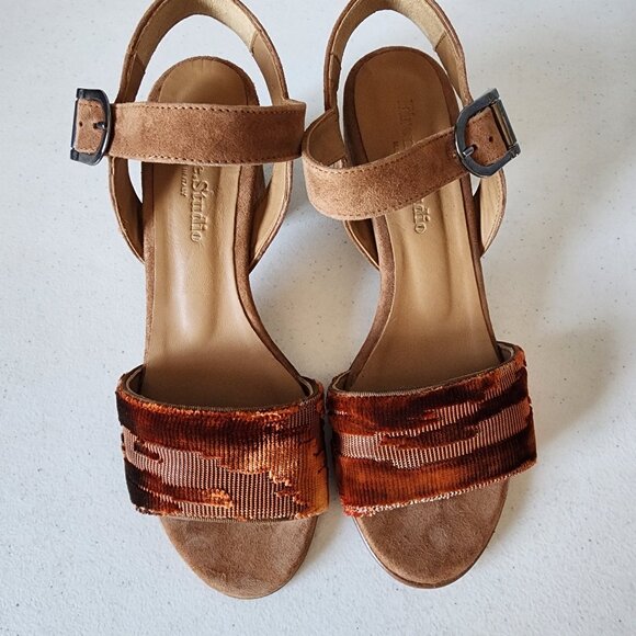 Firenze Studios Sandals "NEW" - Picture 2 of 16